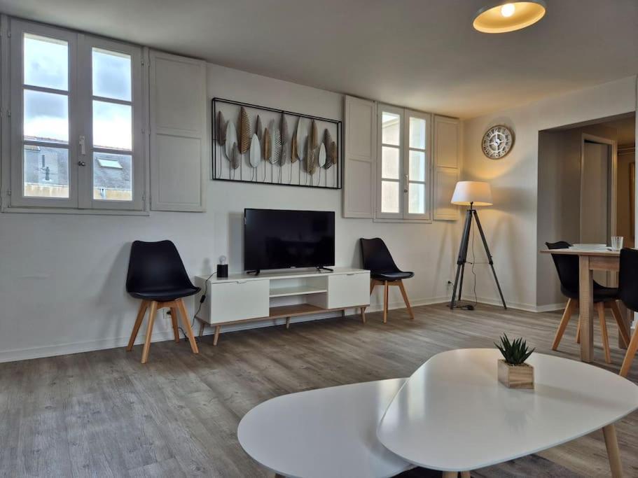 Les Carmes Apartment *